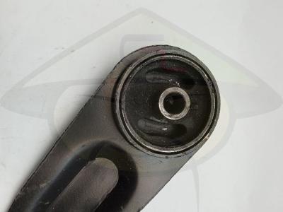 Рычаг задний поперечный (большой) правый-3